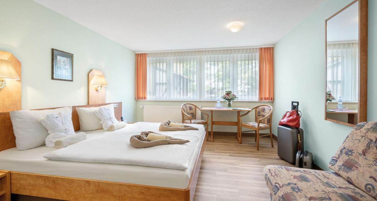 Hotel Thueringenschanze Oberhof  Buitenkant foto