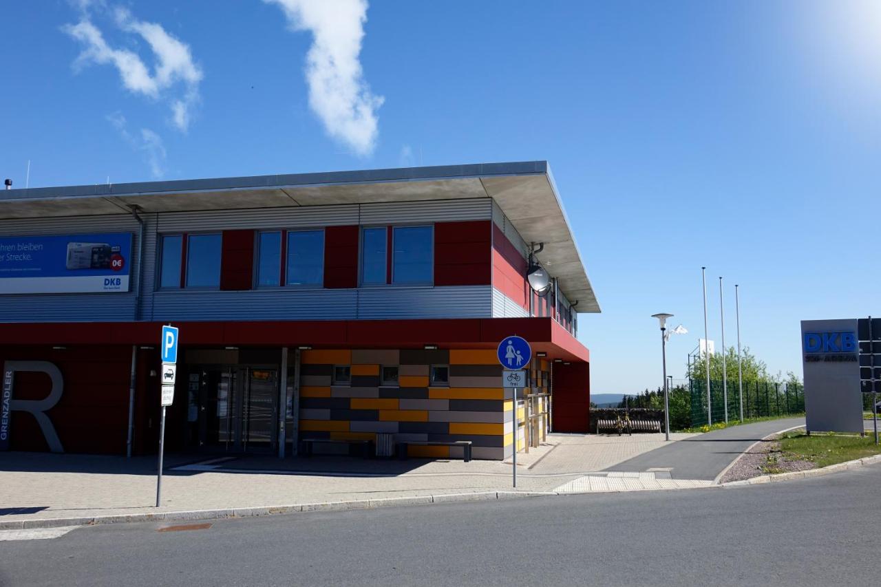 Hotel Thueringenschanze Oberhof  Buitenkant foto