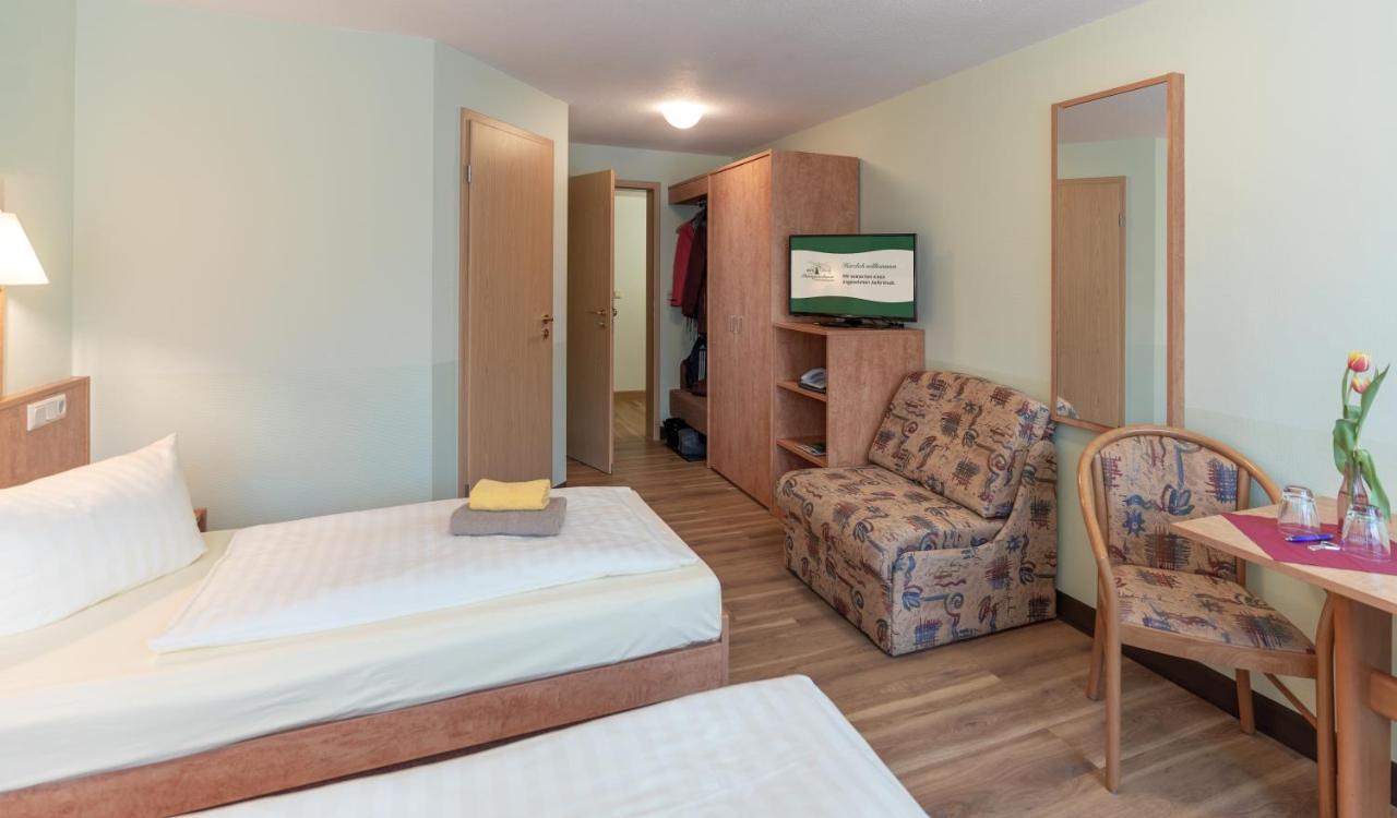 Hotel Thueringenschanze Oberhof  Buitenkant foto