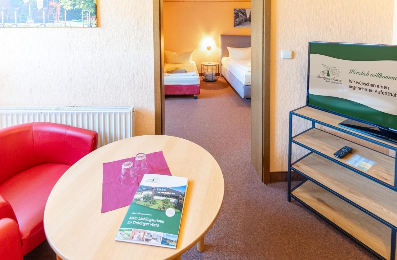 Hotel Thueringenschanze Oberhof  Buitenkant foto