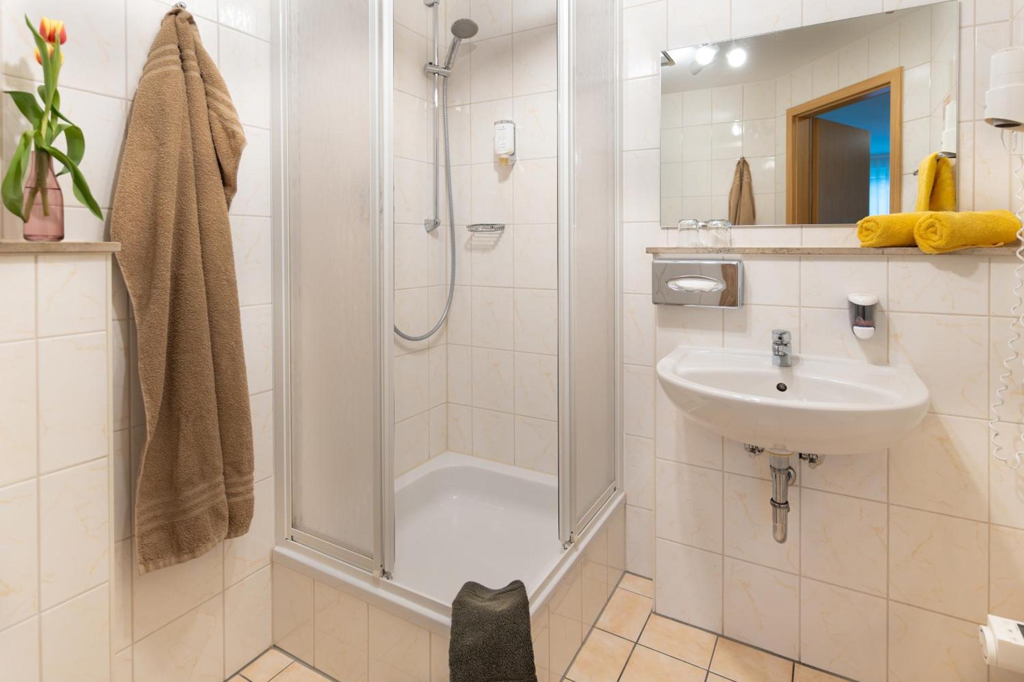Hotel Thueringenschanze Oberhof  Buitenkant foto