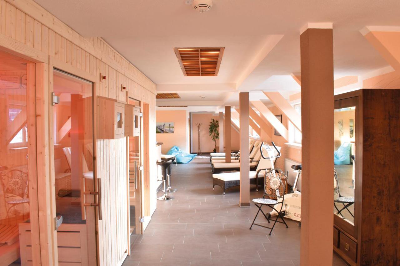 Hotel Thueringenschanze Oberhof  Buitenkant foto