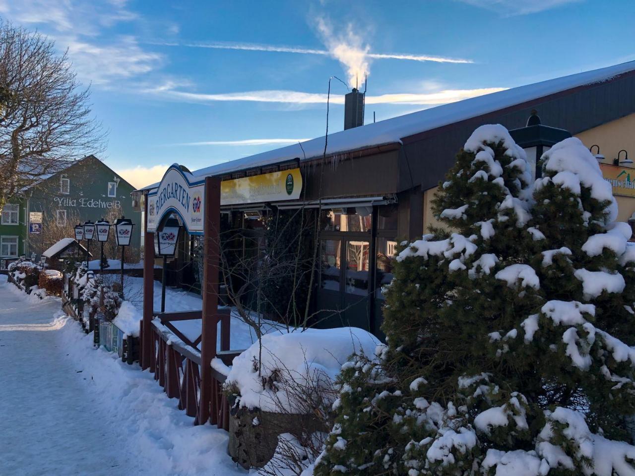 Hotel Thueringenschanze Oberhof  Buitenkant foto